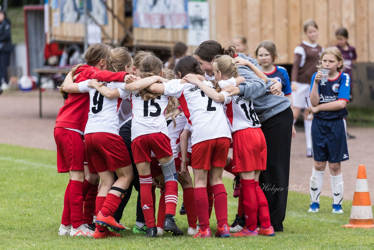 Bild 1023 - Loewinnen Cup